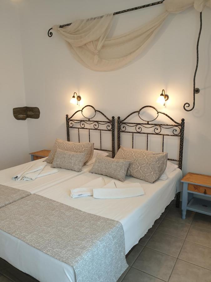 Sifnos Hotel Benaki Platis Gialos  Esterno foto