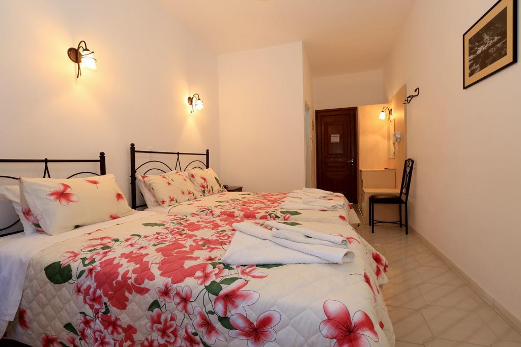 Sifnos Hotel Benaki Platis Gialos  Esterno foto